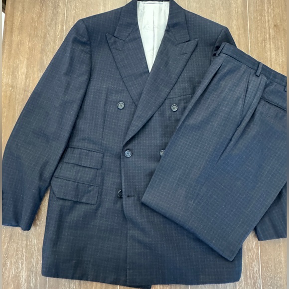 Brioni Other - Brioni Navy Double Breasted Wool Suit EU50 US40R with bag and hanger